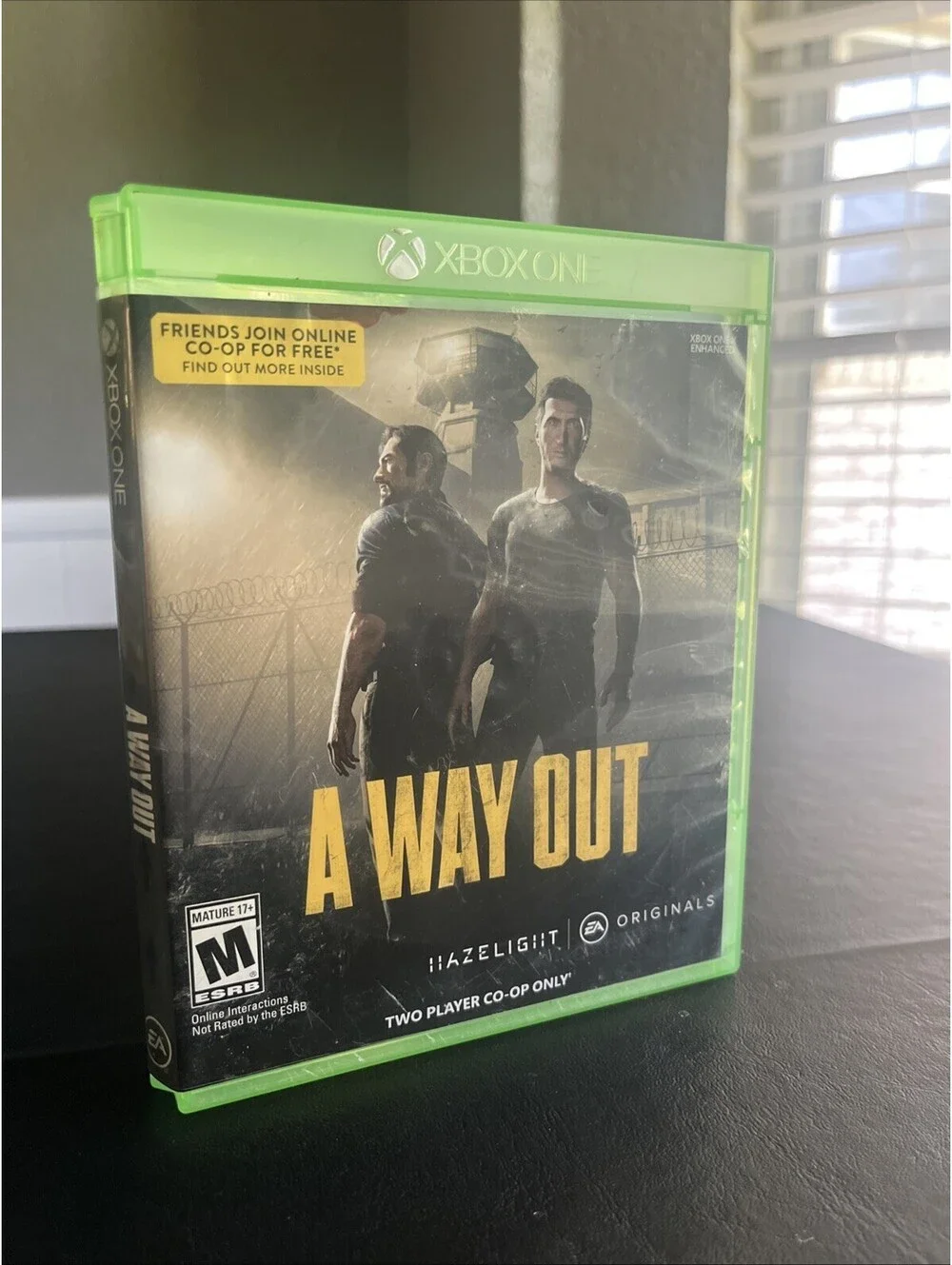 A Way Out (Xbox One 2018) CIB Complete w/ Insert Excellent Condition - See Pics